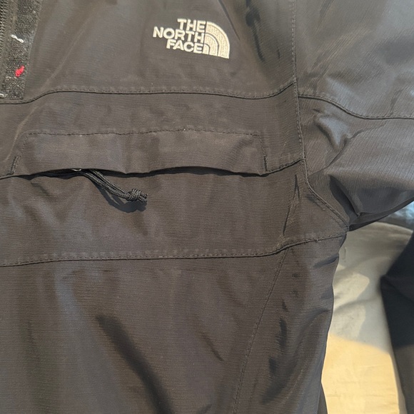 The North Face Women's Dark Ski Jacket - Picture 7 of 7